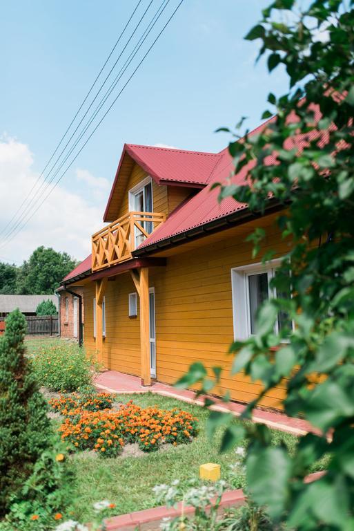 Zamsowka Villa Guciow ภายนอก รูปภาพ