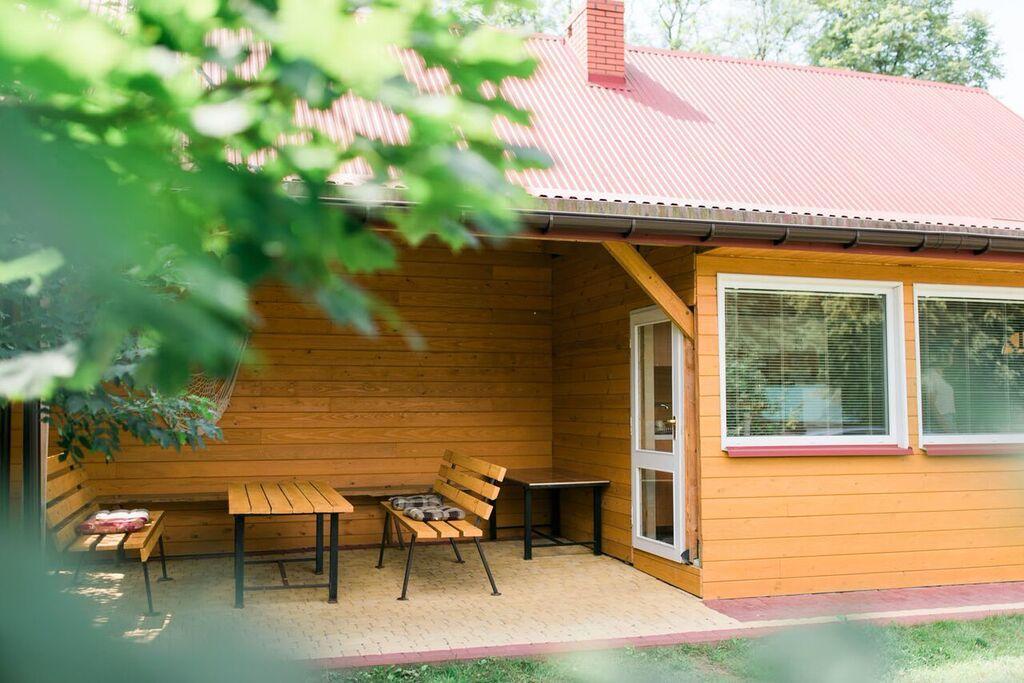 Zamsowka Villa Guciow ภายนอก รูปภาพ